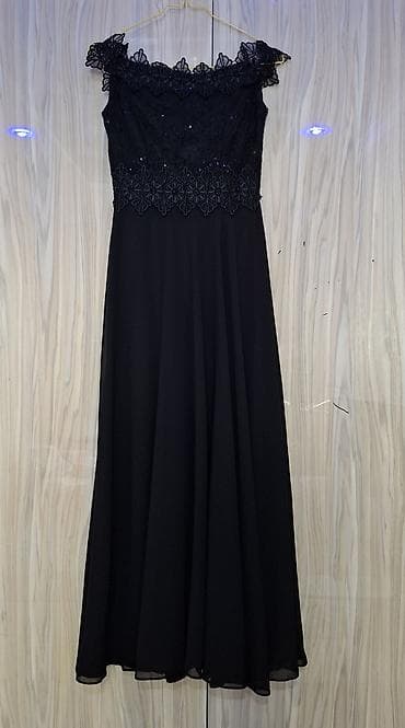 Вечерние платья: Вечернее платье Sherri Hill размер:38 - Цвет: черный - Силуэт — 1