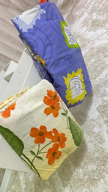 Постельное белье, покупала в Дубаи 2 комплекта. В хорошем состоянии. ( at lalafo.kg Постельное белье, покупала в Дубаи 2 комплекта. В хорошем состоянии. (