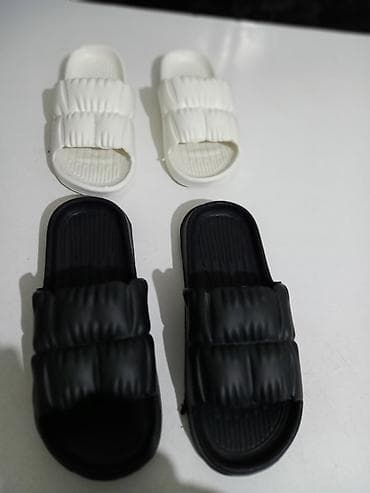 Отдам даром: Новый обменяю оба за 2 литра натурального сока размер белый на 36_37 — 1