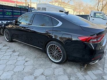 tesla model 3: Hyundai Grandeur: 2018 г., 3 л, Автомат, Газ, Седан — 2