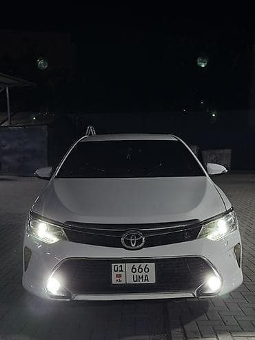 Toyota Camry: 2016 г., 2.5 л, Автомат, Бензин, Седан — 2