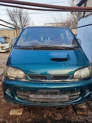 pathfinder r51: Mitsubishi Space Gear: 1994 г., Минивэн — 2