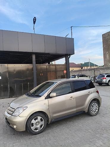 капот на тойота ист: Toyota Ist: 2003 г., 1.5 л, Автомат, Бензин, Хэтчбэк — 3