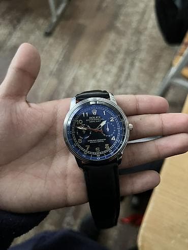 Зер буюмдар: Наручные часы с синим циферблатом и кожаным ремешком Есть коробка — 3