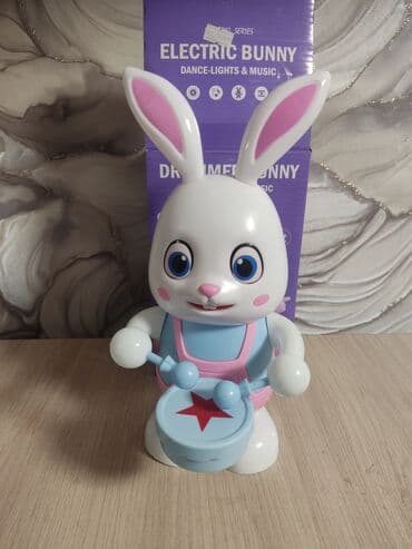 мишка на день рождения: Игрушка зайчик танцующий — 1