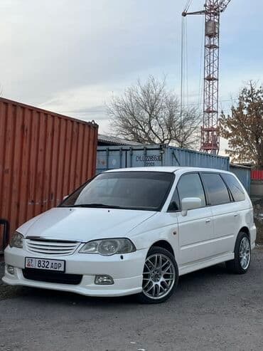Honda Odyssey: 2000 г., 2.3 л, Автомат, Бензин, Универсал