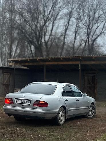мерседес бенс сапог грузовой: Mercedes-Benz E-Class: 1996 г., 2 л, Механика, Бензин, Седан — 3
