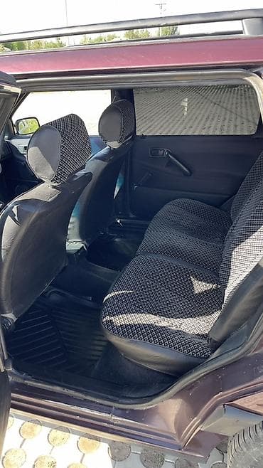 8: Volkswagen Passat Variant: 1993 г., 1.8 л, Ручные, Бензин, Универсал — 7