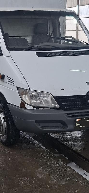 Унаа: Жеңил жүк ташуучу унаа, Mercedes-Benz, Стандарт, Колдонулган — 9
