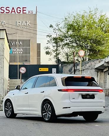 машинна: Lixiang L7: 2024 г., 1.5 л, Автомат, Гибрид, Кроссовер — 6