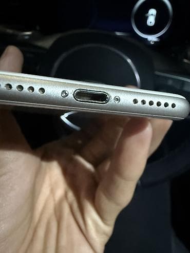 hoco w45: IPhone SE 2022, Б/у, 64 ГБ, Белый, Чехол, 76 % — 6