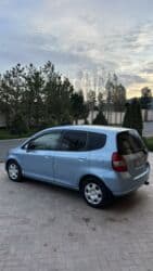 авто хонда аккорд спортивный: Honda Fit: 2002 г., 1.3 л, Вариатор, Бензин, Хэтчбэк — 4