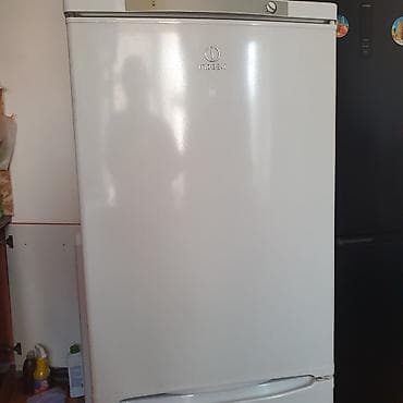 xeon e5 26: Холодильник Indesit, Двухкамерный — 3