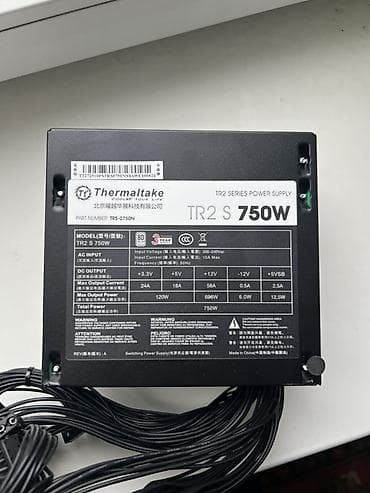 14 pro plus: Блок питания Thermaltake TR2 S 750W (модель TR2 S 750W, P/N TRS-0750N) — 1
