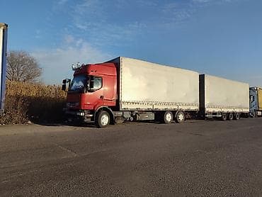 поддон на 124: Тягач, Renault, 2003 г., Тентованный — 2