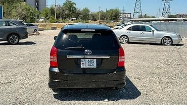 Toyota WISH: 2003 г., 1.8 л, Автомат, Бензин, Универсал — 8