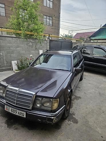 лобовой мерс 124: Mercedes-Benz W124: 1991 г., 2.3 л, Механика, Бензин, Универсал — 2