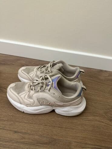 белорусская обувь для проблемных ног бишкек: Кроссовки, 38, Fila, Б/у, цвет - Серый, Самовывоз — 1