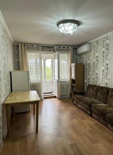 квартира в новопокровке: 2 комнаты, 43 м², 104 серия, 5 этаж, Косметический ремонт — 1