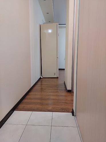 квартира 10 микрорайон: 1 комната, 35 м², 105 серия, 1 этаж, Евроремонт — 2