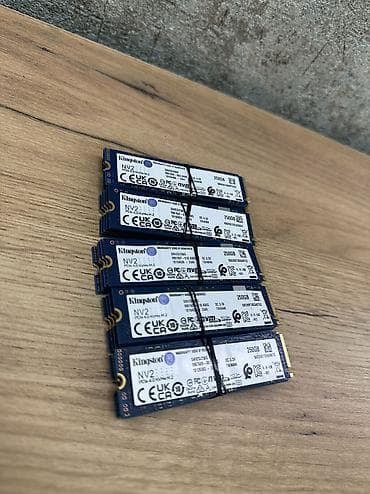 Настольные ПК и комплектующие: Накопитель для ПК, Б/у, Kingston, SSD, 256 ГБ, 1.8", Для ПК — 1