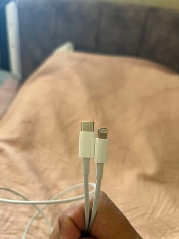 lightning кабель: Кабель USB‑C to Lightning (белый) Оригинал 100% - Коннекторы: USB‑C — 3