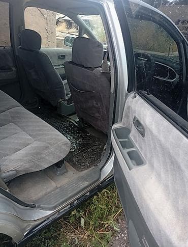продаю адисей: Honda Odyssey: 1995 г., 2.3 л, Автомат, Бензин, Минивэн — 7
