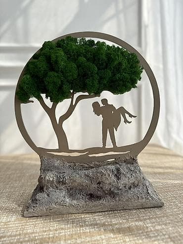 string art: Декоративные настольные панно 1. Любовь (30x25см)-2500 сом 2. Семья — 2