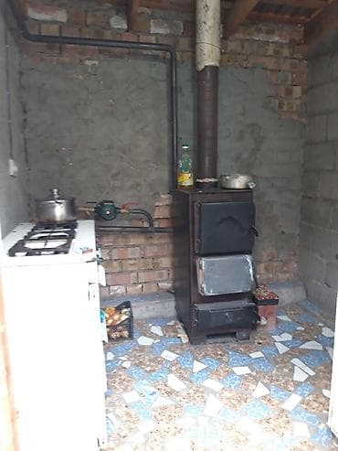 🏡✨ ПРОДАЁТСЯ УЮТНЫЙ ДОМ! ✨🏡 📍 Район: АК ОРДО 2 🛏️ Комнаты: 4 📐 — 10