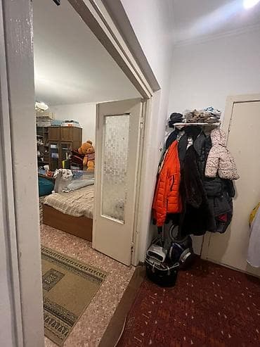 2 room flat: 2 комнаты, 50 м², 105 серия, 5 этаж, Старый ремонт — 1