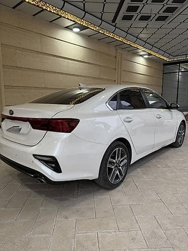 opel combo: Kia Cerato: 2019 г., 1.6 л, Вариатор, Бензин, Седан — 3