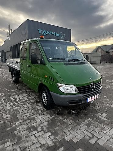 рул мерс 124: Жеңил жүк ташуучу унаа, Mercedes-Benz, Дубль, 1ге чейин т, Колдонулган — 1