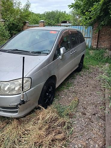 авто в такси: Nissan Liberty: 2001 г., 2 л, Автомат, Бензин, Минивэн — 4