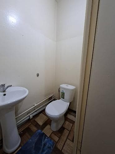 квартира с подстлением: 3 комнаты, 62 м², 2 этаж — 10