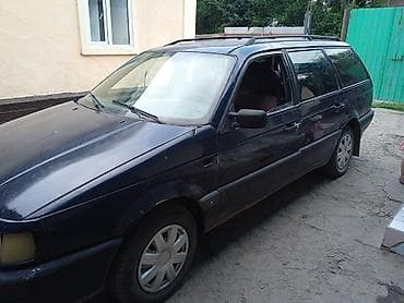 Volkswagen Passat Variant: 1992 г., Механика, Бензин, Универсал — 1