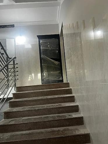 Батирлер: 1 бөлмө, 33 м², Пишпек 107-серия, 4 кабат, Жаңы ремонт — 2