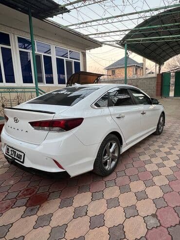 Транспорт: Hyundai Sonata: 2019 г., 2 л, Автомат, Газ, Седан — 5