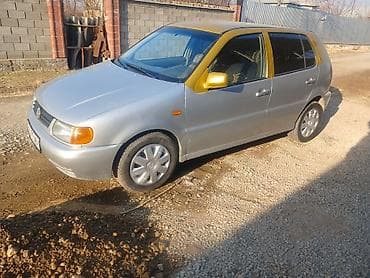 Унаа: Volkswagen Polo: 1999 г., 1.6 л, Кол менен иштөөчү, Бензин, Хетчбек — 1