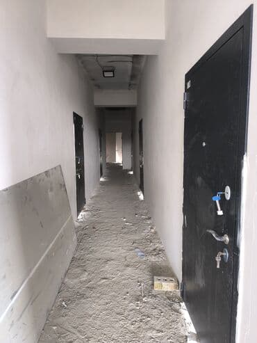 сдаю комнату в общежитии: Сдаю большое помещение по первой линии 2 этажа по 200 квадратов это — 10