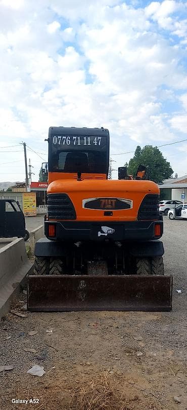 Транспорт: Экскаватор, Doosan, 2021 г., Колесный — 2
