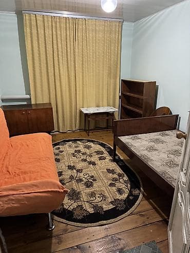 Комнаты: 12 м² — 2