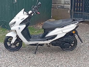 мото скутеры: 150 куб. см, Бензин, Б/у — 3