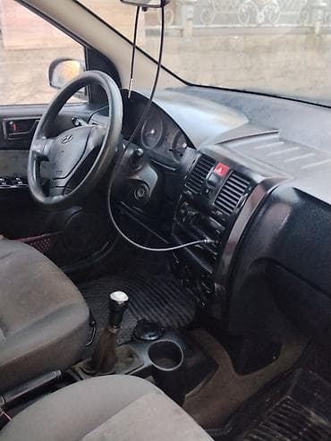 задний бампер на тойота ист: Hyundai Getz: 2004 г., 1.4 л, Механика, Бензин, Хэтчбэк — 9