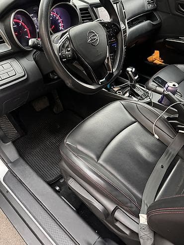 Унаа: Ssangyong Tivoli: 2018 г., 1.6 л, Автомат, Дизель, Универсал — 10