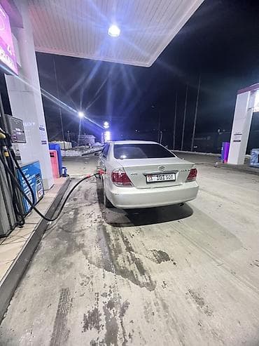 matiz 2: Toyota Camry: 2005 г., Бензин, Седан — 2