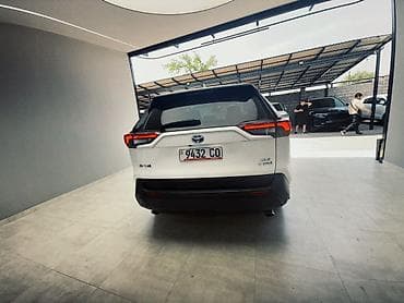 rav4 2023: Toyota RAV4: 2019 г., 2.5 л, Автомат, Гибрид, Кроссовер — 2