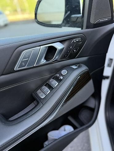 быт техника в рассрочку: BMW X7: 2021 г., 3 л, Автомат, Бензин, Внедорожник — 9