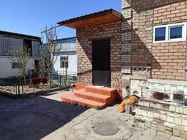 суточный комната: 160 м², 6 комнат — 3