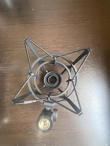 jbl 3: Конденсаторный микрофон AKG P420 в комплекте - Студийный — 3