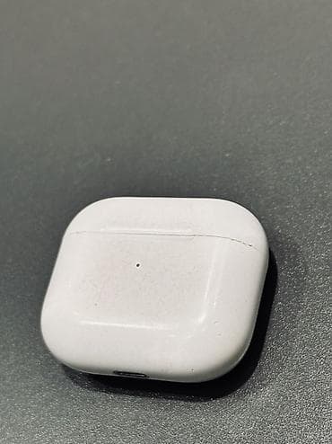 поис: Беспроводные наушники Apple AirPods Pro с зарядным кейсом - Активное — 4